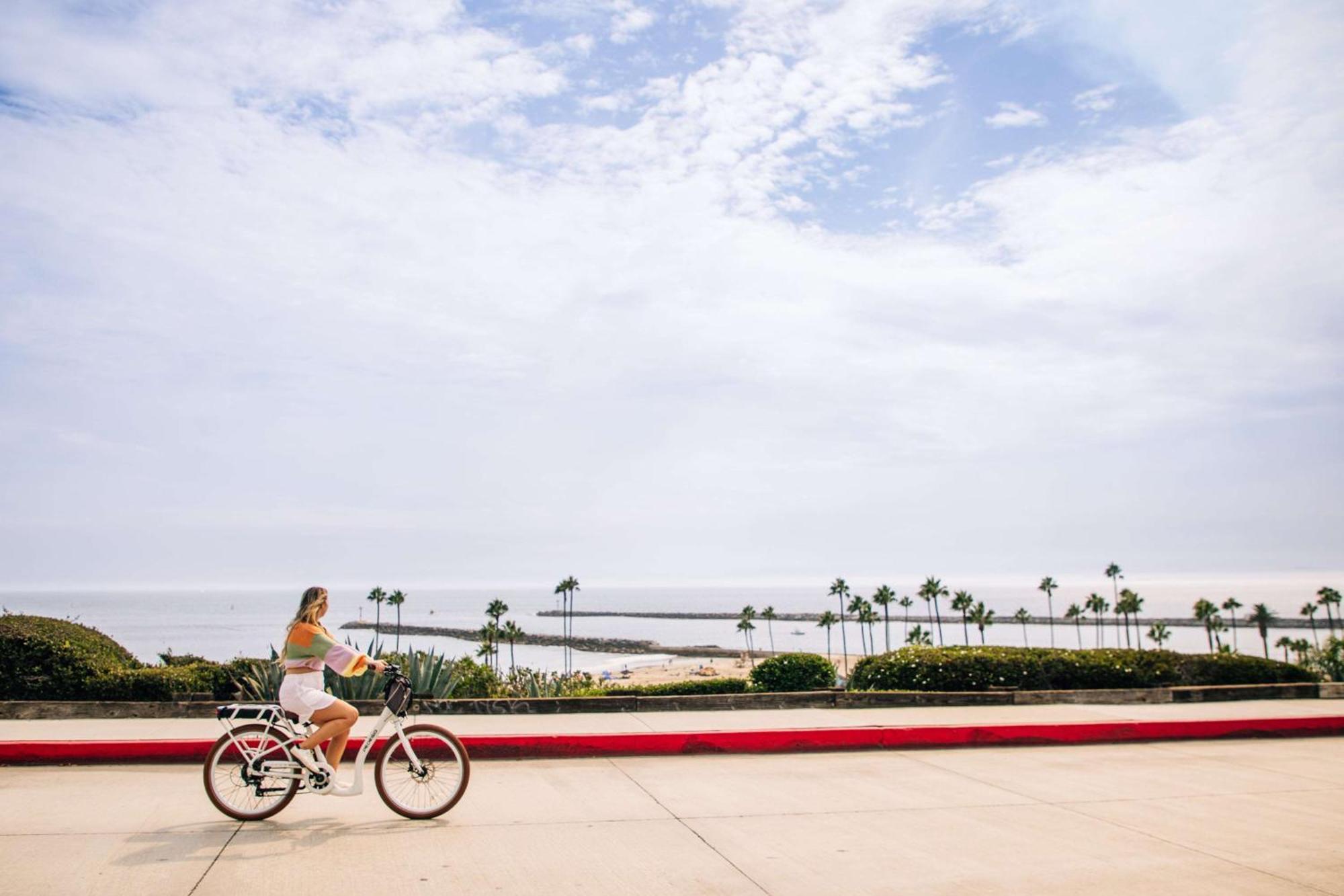 Hyatt Regency Newport Beach West Hotel Exterior photo